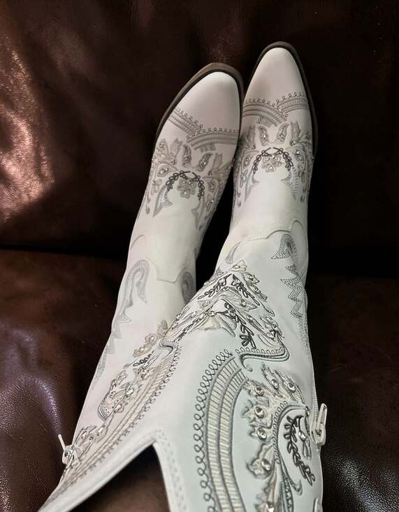 Embroidered Rhinestones Boots - Picture 2 of 3